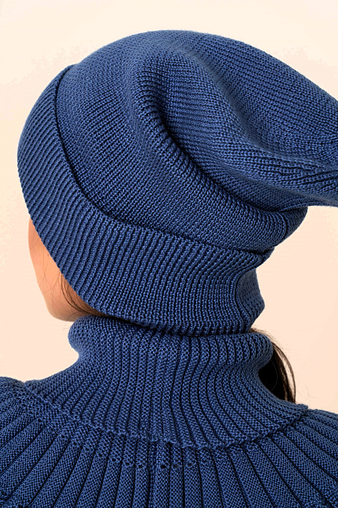 Шапка-бини вязаная из шерсти мериноса 